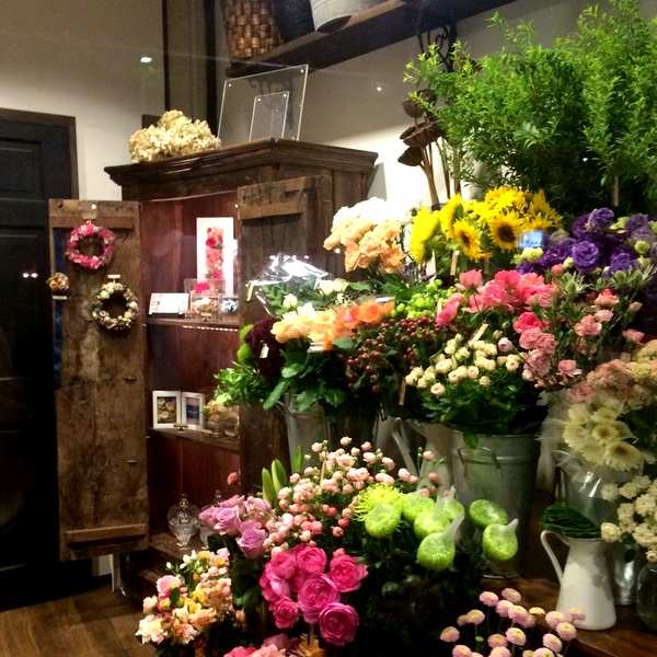 花屋　マーラリッシュ　福岡